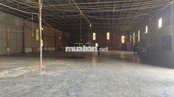 Xưởng Dĩ An 1200m² đường cont điện hạ bình sx nền epoxy sẵn Văn phòng