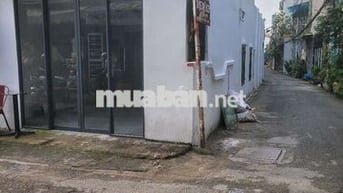 Cho thuê nhà nguyên căn 4 x 19 như hình
- Mặt tiền Huỳnh Văn Nghệ