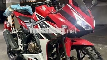 Cần bán Cbr150r đi ít mới 6400 km