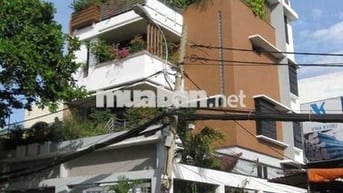 Sắp về Việt Nam công tác nên cần bán gấp nhà 2 mặt tiền