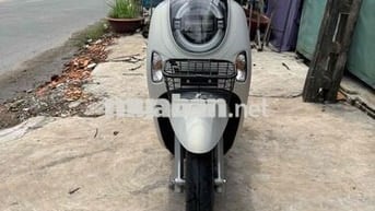 coppy xe đẹp máy êm zin.odo 100km nhu xe mới
