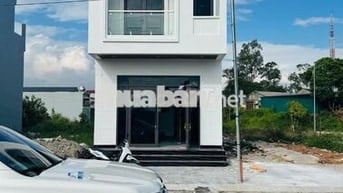 CHÍNH CHỦ BÁN NHÀ 2 TẦNG TRUNG TÂM MÓNG CÁI – MỚI 100% 🏡