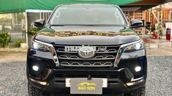 Toyota Fortuner 2024 2.4 AT 4x2 - 20000 km