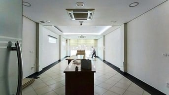 !!NHÀ NGUYÊN CĂN ĐƯỜNG CALMETTE QUẬN 1- 7 TẦNG RỘNG 544M2 !!