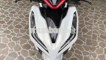 Click Thái 150 trắng đỏ