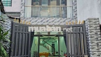 Nhà mới đẹp y hình 4 x 23 có 2pn 3wc sân thượng