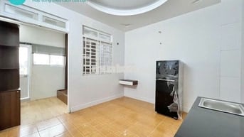 STUDIO 1PN + 1 PHÒNG BẾP RỘNG THOÁNG, CÓ BAN CÔNG, ĐẦY ĐỦ NỘI THẤT