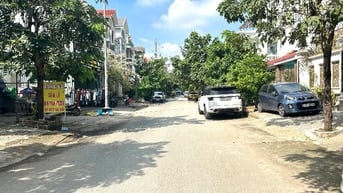 Gởi phí 2%..Mình chính chủ,bán nhà 3 tầng,đường 6m.KDC hiện hữu 100%..