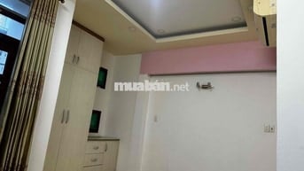 Phòng thoáng rộng rãi, khu dân cư yên tĩnh