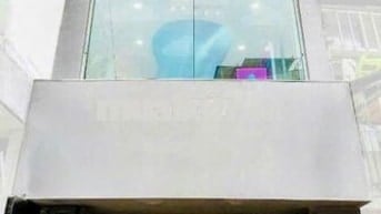 Cho Thuê Nhà Đường Rạch Bùng Binh, Quận 3 ( Nhà Đẹp - Sân Rộng )