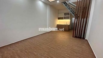 CHO THUÊ NHÀ NGUYÊN CĂN HOÀNG HOA THÁM - 2 tầng - 2PN