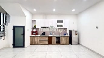 CHO THUÊ NHÀ 5 CĂN HỘ FULL NỘI THẤT CÓ THANG MÁY GẦN BIỂN VĨNH NGUYÊN