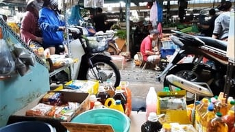 Bán nhà mặt tiền trong chợ Thị Nghè