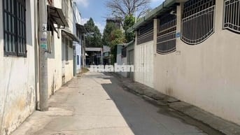 Nhà Hiệp Thành Bình Dương, nhà nằm gần mặt tiền đường lớn vị trí thuận