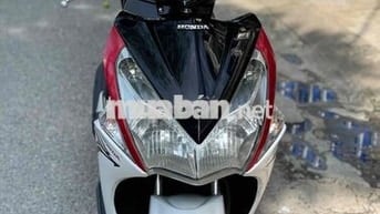 Honda Airblade đầu to phun xăng điện tử