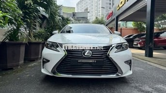 Lexus ES  250 2015 - 60000 km