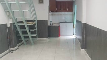 Cho thuê Nhà nguyên căn, 2 phòng ngủ, trệt + lầu, Phú Nhuận