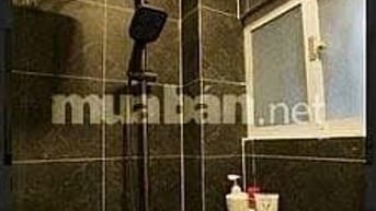 Chính chủ cho thuê căn hộ tập thể tầng 1 - số 32 Lý Nam Đế, Hoàn Kiếm