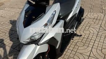 Vario 125 2018 bạc poscher