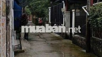 CHỦ KẸT TIỀN BÁN GẤP, NHÀ TÂN HIỆP HÓC MÔN, DT 80M2( 4× 20) HẺM XE HƠI