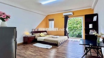 🏡Căn hộ full nội thất rộng có ban công lớn khu CV Hoàng Văn Thụ