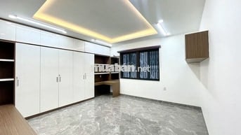 Cho thuê văn phòng cityland giá chỉ từ 5tr . Có máy lạnh và thang máy