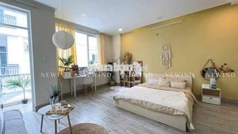 Studio Ban Công Rộng 30M2 Ngay Nguyễn Thị Thập Trung Tâm Quận 7
