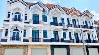 ❇️ Cho thuê - Nhà 2 Lầu Sân Đậu Oto Gần MT Trần Nam Phú