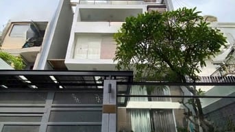 Cho thuê Villa Trung tâm quận 3 - Đường Lý Chính Thắng