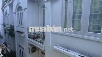 Nhà cho thuê 3 tầng có 3 phòng ngủ hướng Bắc sát trường học
