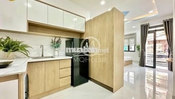 CĂN HỘ 1 PHÒNG NGỦ CAO CẤP_NGAY SVĐ PHÚ THỌ_BAN CÔNG THOÁNG MÁT