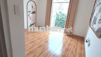 PHÒNG GIÁ TỐT, TIỆN NGHI, AN NINH