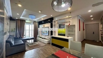 Vào luôn CHCC Golden Palace - Mễ Trì 120m2 3PN đủ đồ đẹp giá 19tr/th