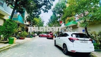 Nhà ở + 85m2 +4 phòng ngủ + Phú Gia 2