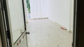 Cho thuê mặt bằng tầng 3 kinh doanh bán hàng online, văn phòng, quần á