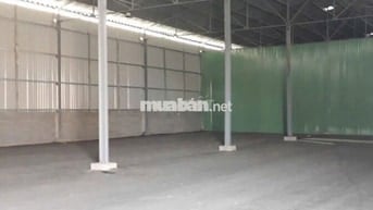 Cho thuê nhà kho Quận 7 DT 360m vách tường xây kiên cố.