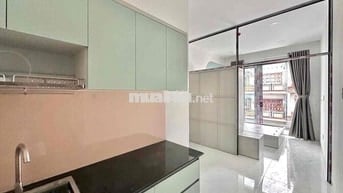 STUDIO LUXURY BAN CÔNG FULL NỘI THẤT - ĐI BỘ QUA AEON - CÓ BẢO VỆ🎉