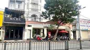 Nhà mặt tiền 80m2, đường Kênh Tân Hoá, 4 tầng, giáp quận 11, giá 15 tỷ