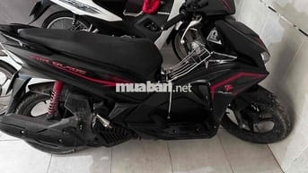 nhà dư xe cần thanh lý ab125 chưa rớt đầu máy êm