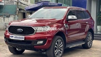 Ford Everest Titanium 4x2 2021 - 84000km