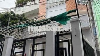 Nhà nguyên căn siêu hạt rẻ ngay cầu Nguyễn Văn Cừ