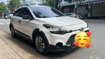 Hyundai i20 2015 Active 1.4 AT - 120000 km