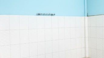 Nhà 1 trệt 1 lầu 32m2 gần chợ và trường học có camera an ninh 24/7