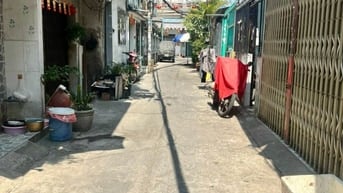 Cho thuê nhà nguyên căn 3,5m x 6m,  suốt,  2WC