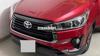 Toyota Innova 2020 Venturer 2.0 AT - 35000 km