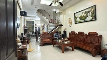 22 TỶ NHÀ PHÂN LÔ 2 MẶT NGÕ – OTO VÀO NHÀ – 74M2, 5T  HOÀNG QUỐC VIỆT