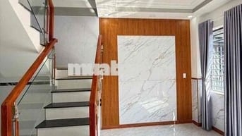 nhà mới đẹp 1 lầu 2pn 2wc đ49 SNQ khu dân cư