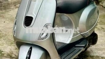 Vespa Lx125cc 3vie phun xăng điện tử bạc posche