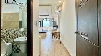 chính chủ trống căn Penhouse 1PN 72m2 nguyên tầng riêng biệt