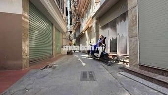 Bán nhà Trần Cung -mới đẹp full nội thất 3pn Ở NGAY giá chỉ nhỉnh 8 tỷ